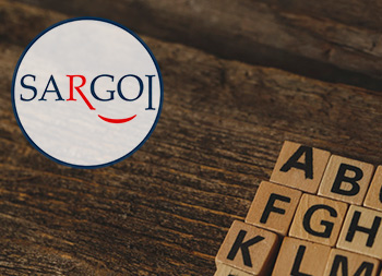 Англомовна спільнота SARGOI проводить навчання в приміщеннях школи, а також на власній онлайн платформі. Курси іноземних мов онлайн доступні для жителів будь-якого міста та країни.